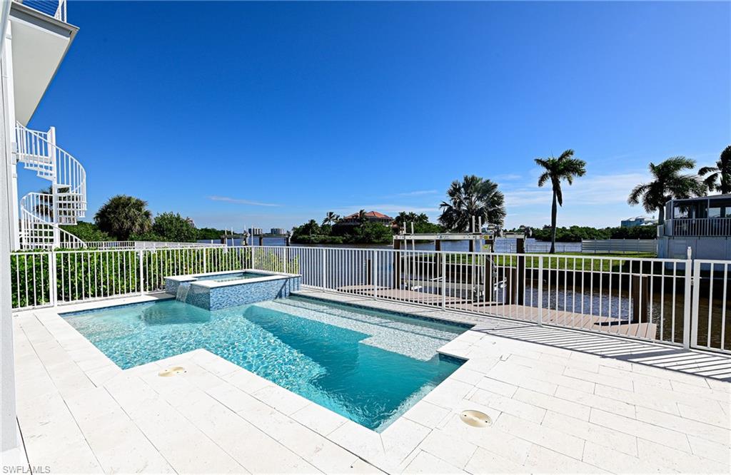 BONITA BEACH - Residential