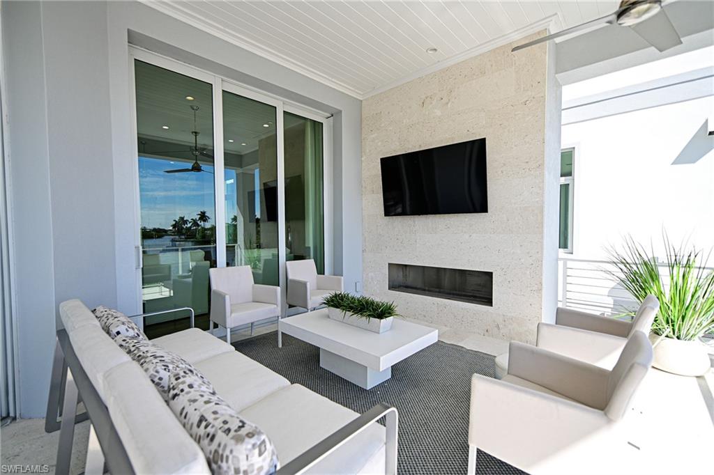 BONITA BEACH - Residential