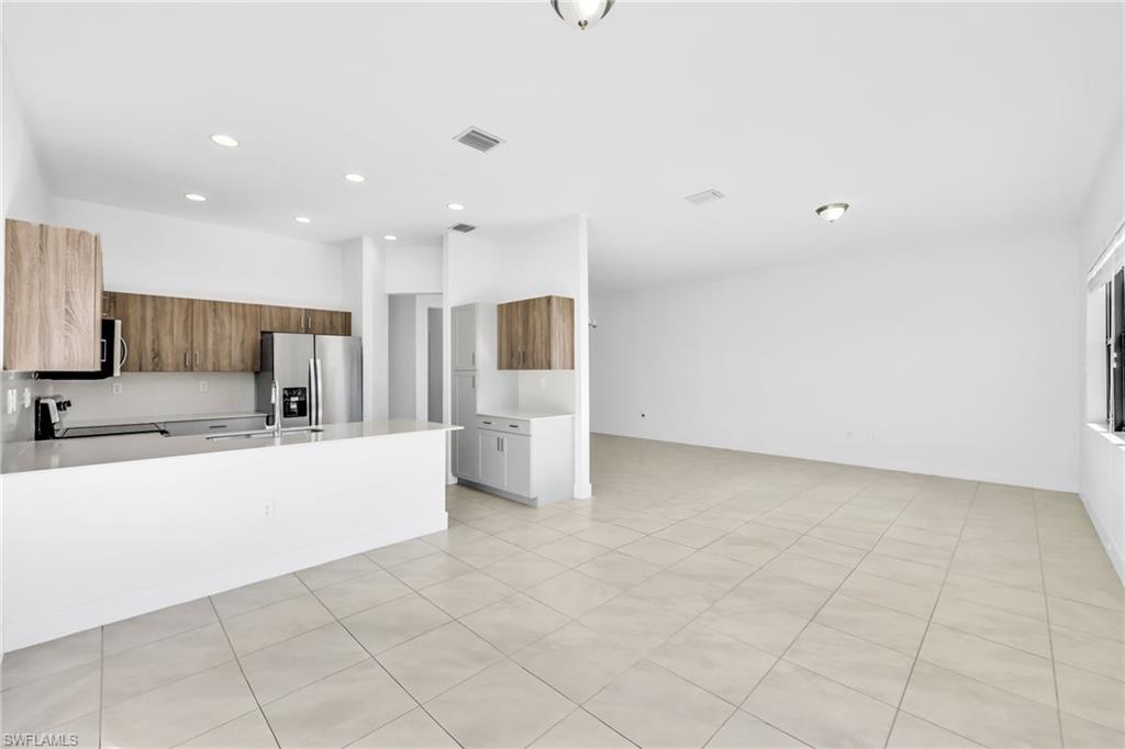 SILVERWOOD AT AVA MARIA - Residential