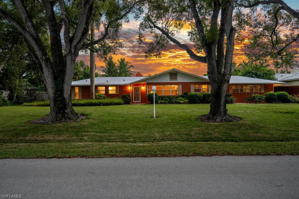OLDE NAPLES - Residential