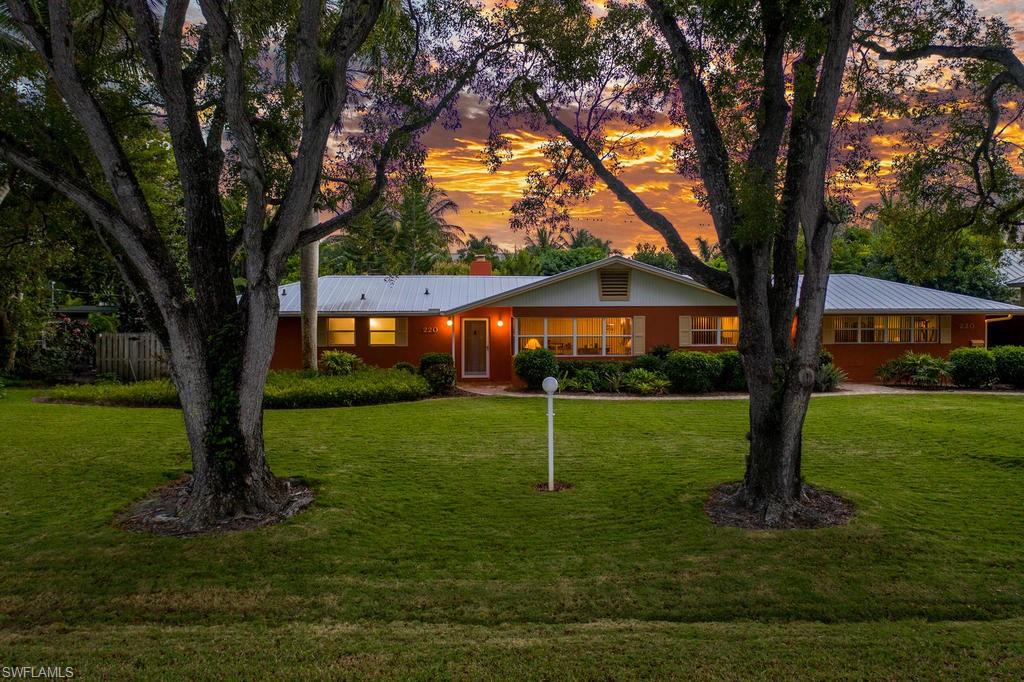 OLDE NAPLES - Residential