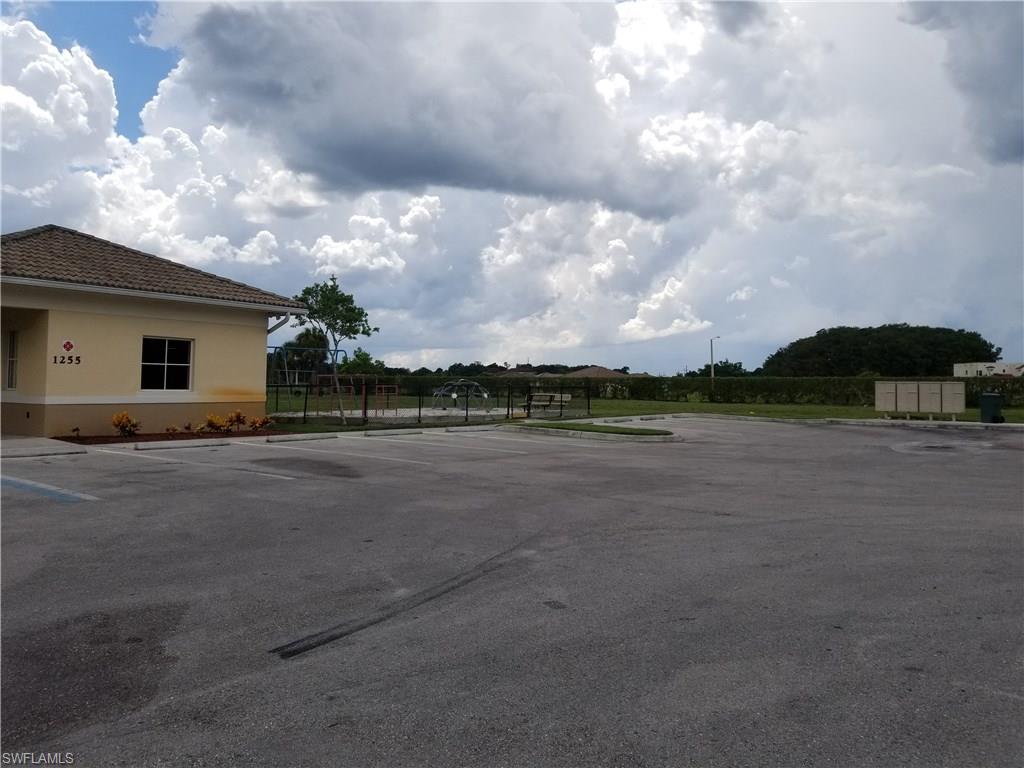 ARROWHEAD RESERVE - Residential