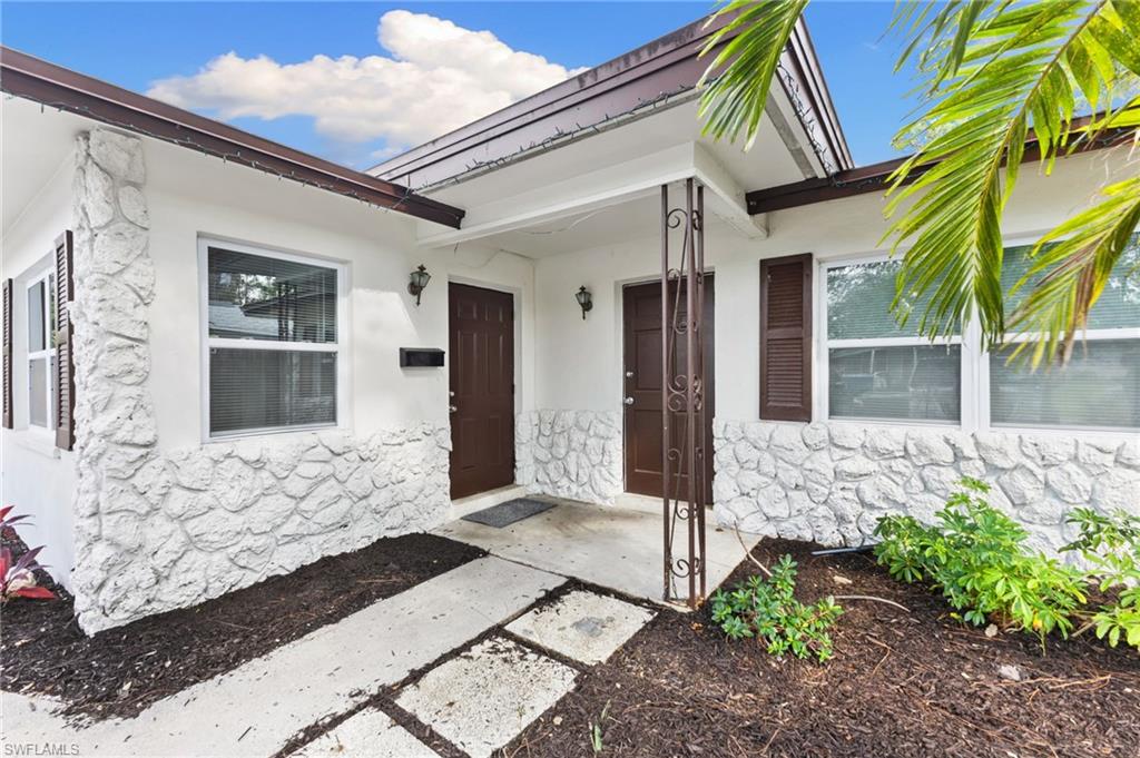 SUNRISE VILLAS - Residential