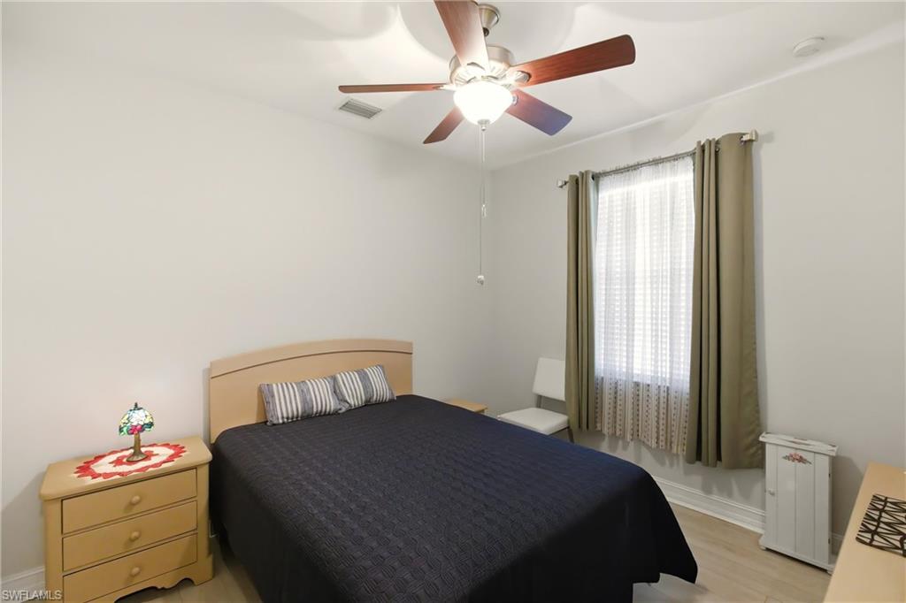 BUCKS RUN - Residential