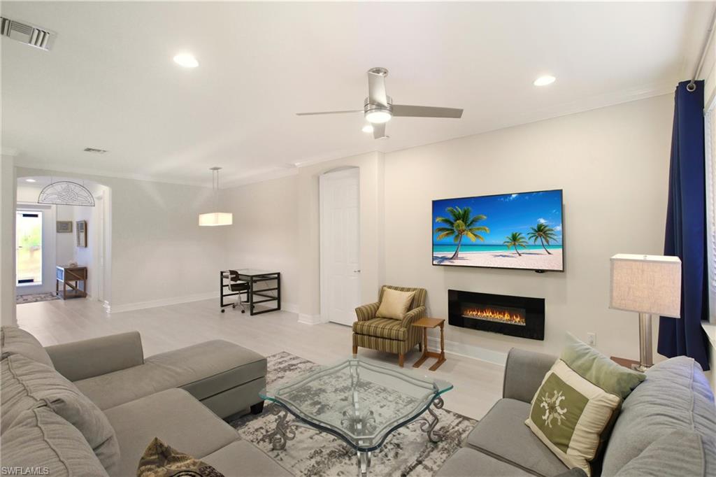 BUCKS RUN - Residential