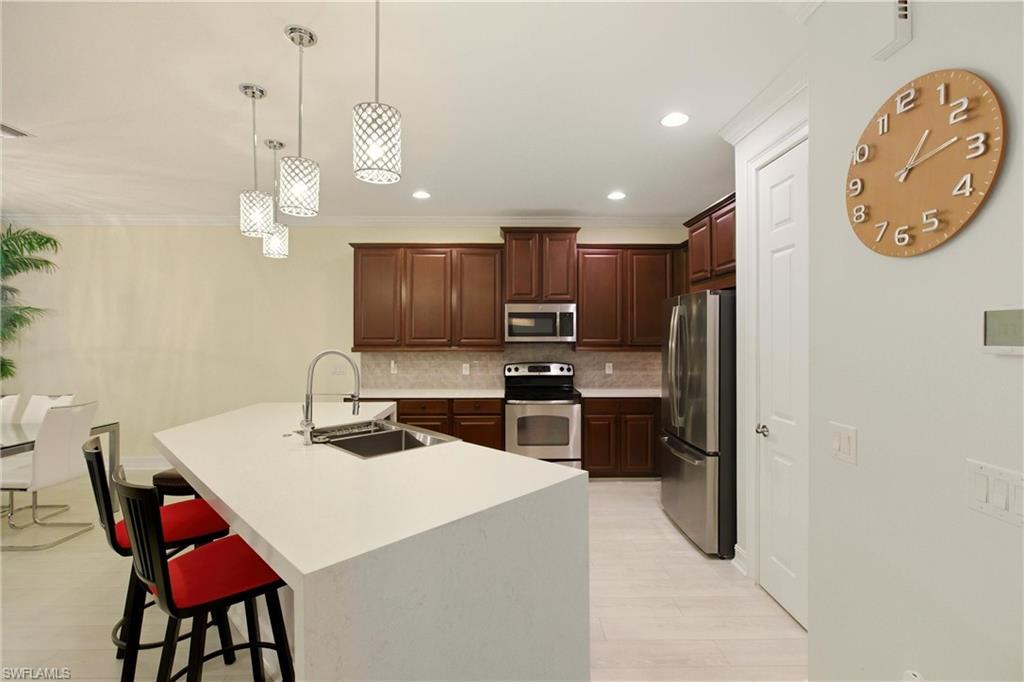 BUCKS RUN - Residential