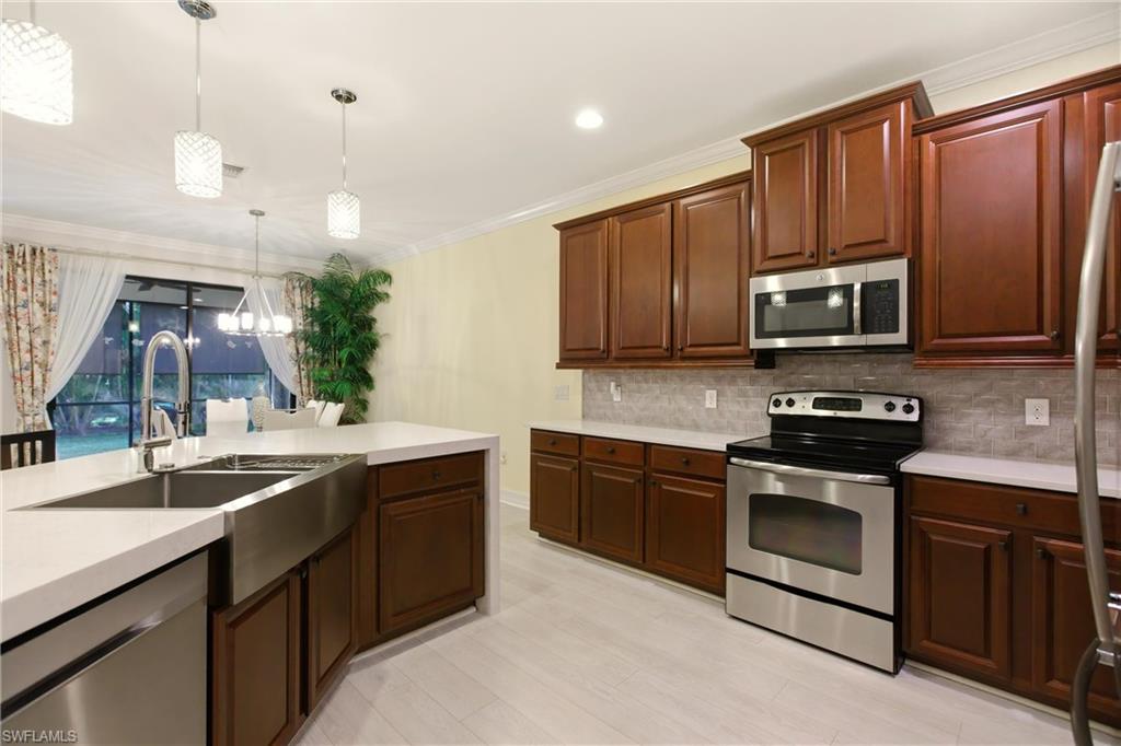 BUCKS RUN - Residential