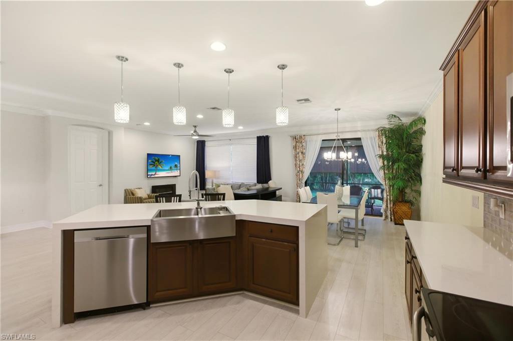 BUCKS RUN - Residential