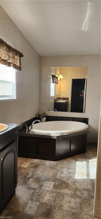 SUNCOAST ESTATE - Residential