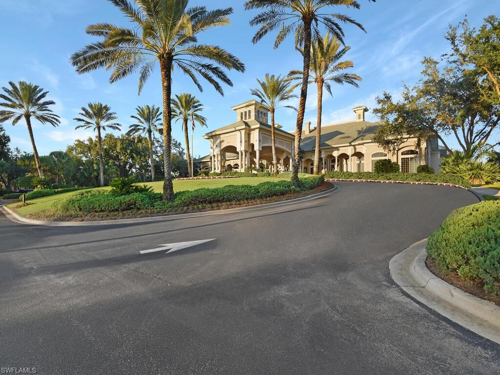 CLUBSIDE - Residential