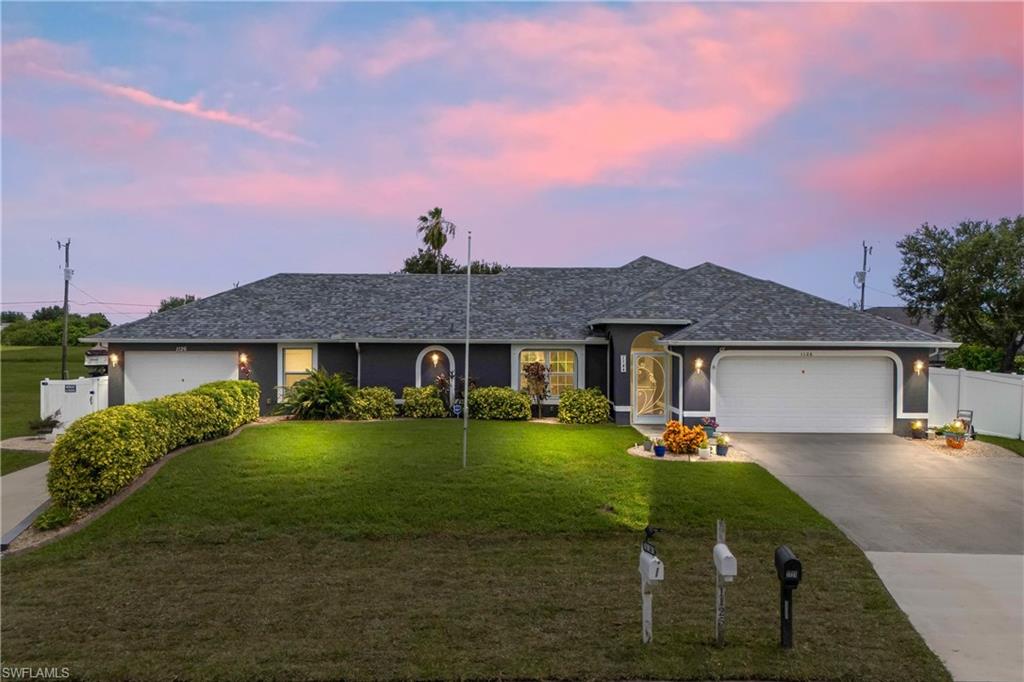 CAPE CORAL - Residential