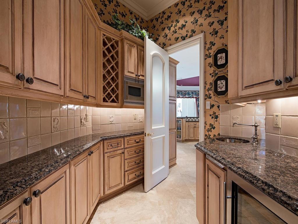 ESTATES AT BAY COLONY GOLF CLUB - Residential