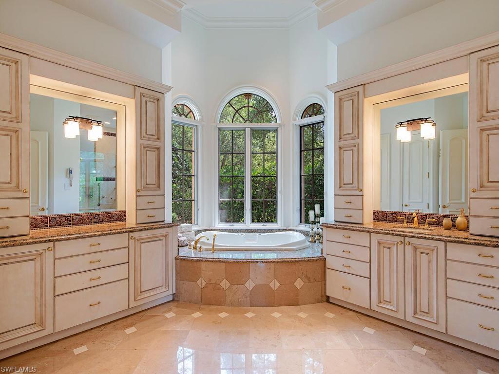 ESTATES AT BAY COLONY GOLF CLUB - Residential