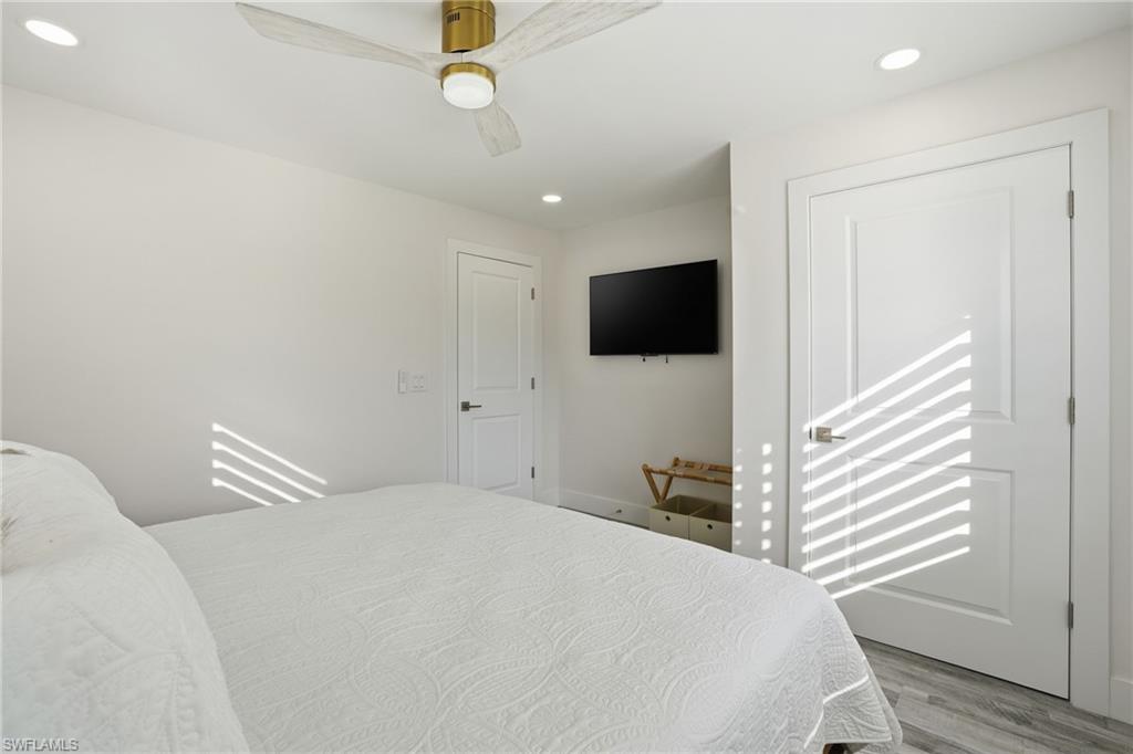 MCPHIE PARK - Residential