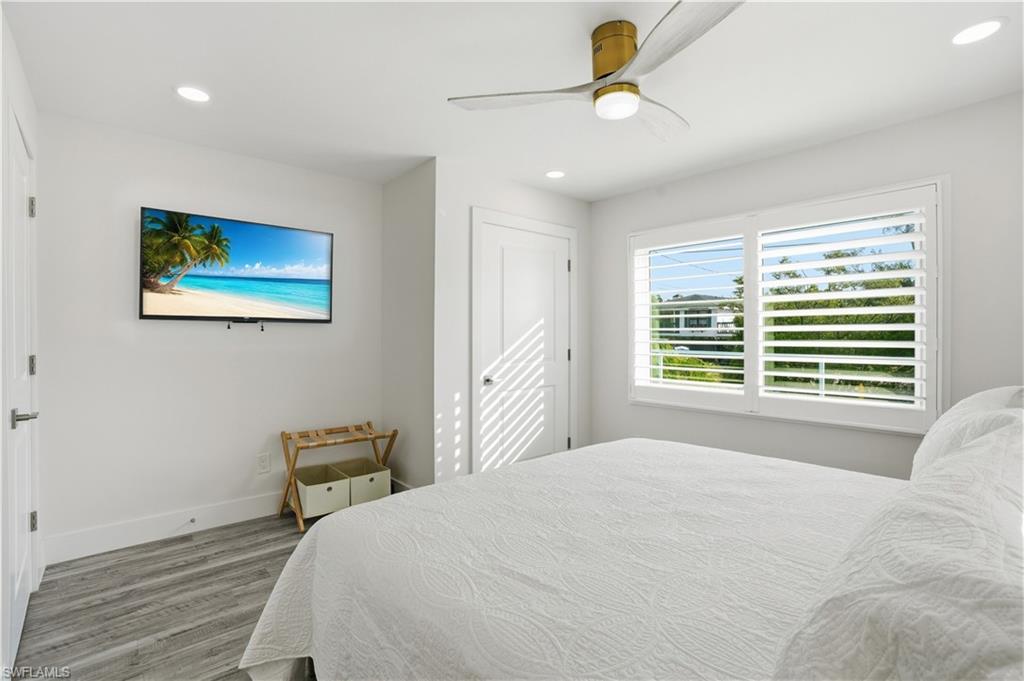 MCPHIE PARK - Residential