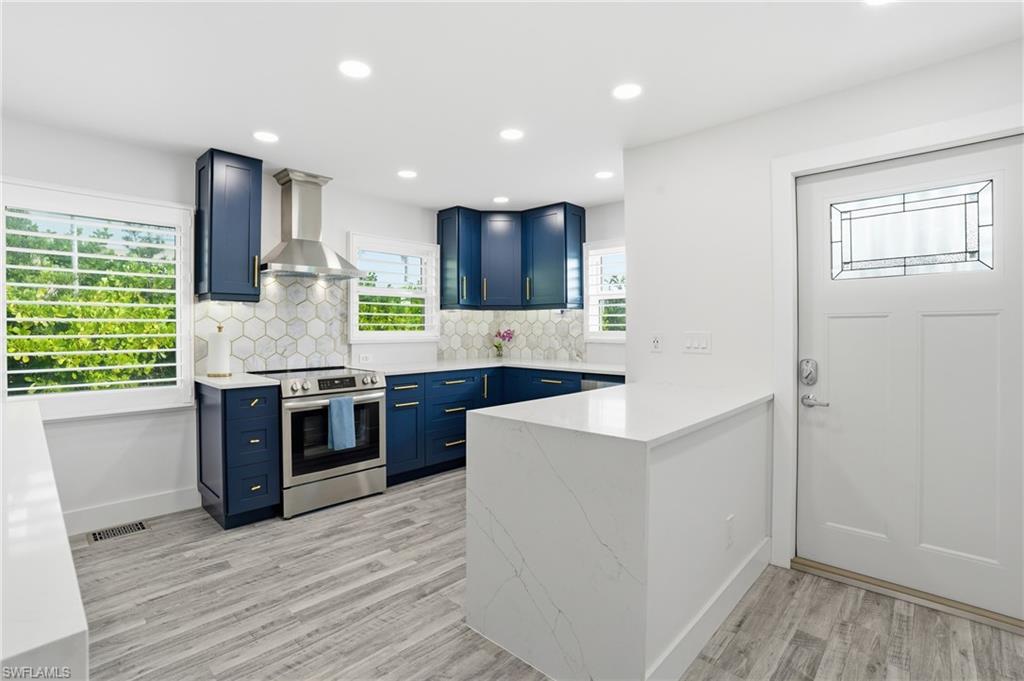 MCPHIE PARK - Residential