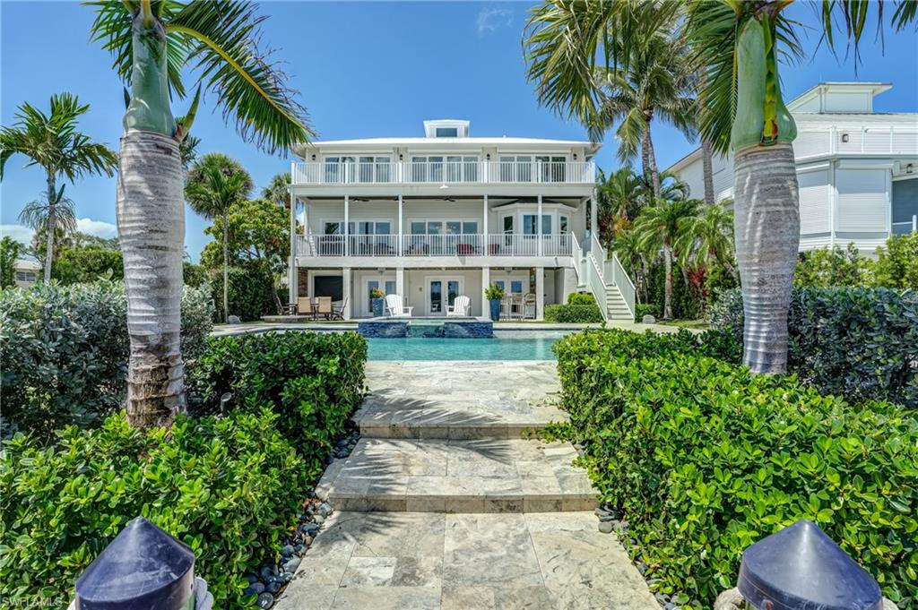 GULF ISLAND MANOR - Residential