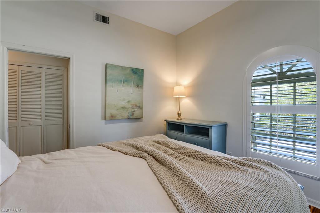 GULF ISLAND MANOR - Residential