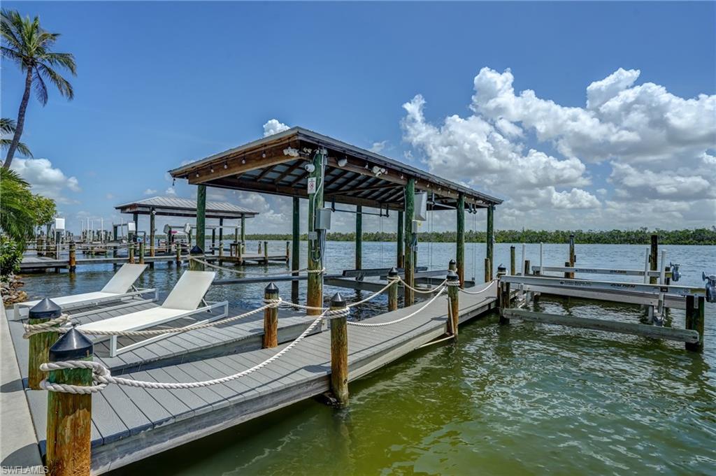 GULF ISLAND MANOR - Residential