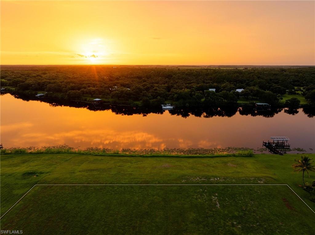 OLD FORT DENAUD - Land