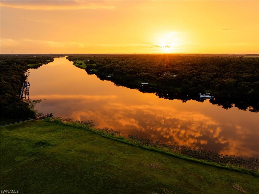 OLD FORT DENAUD - Land