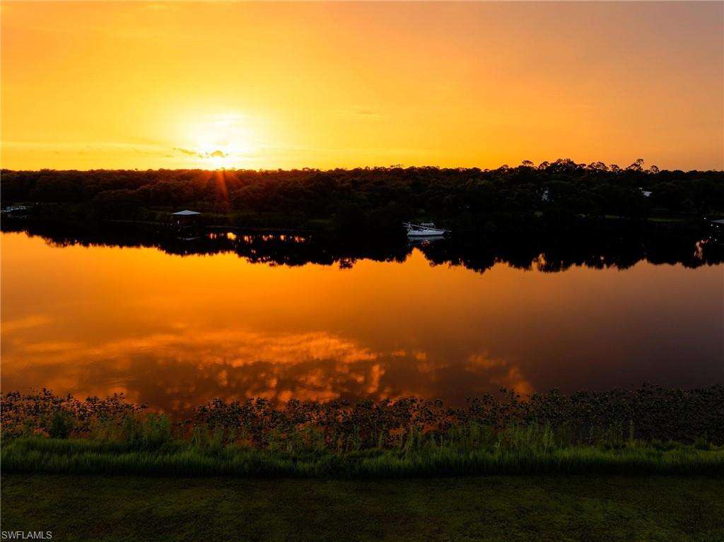 OLD FORT DENAUD - Land