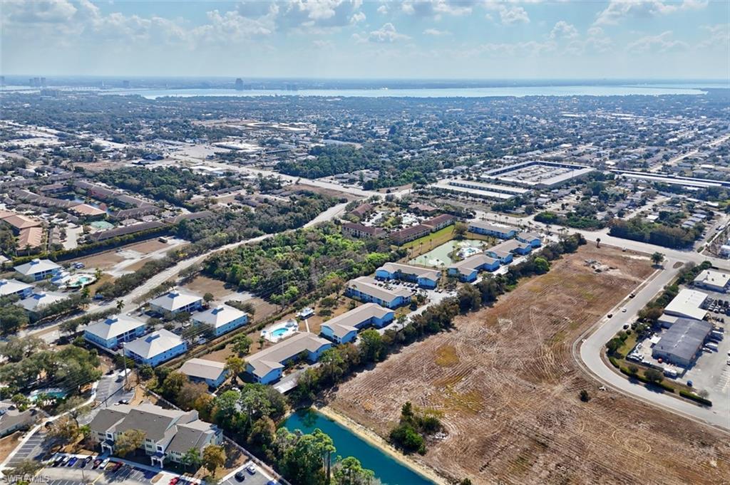 ROYAL HAWAIIAN CLUB - Residential