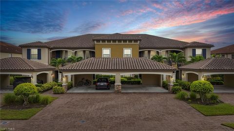 9426 Benvenuto CT 2-104 NAPLES FL 34119