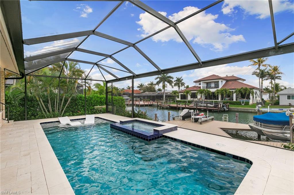 MARCO BEACH - Residential