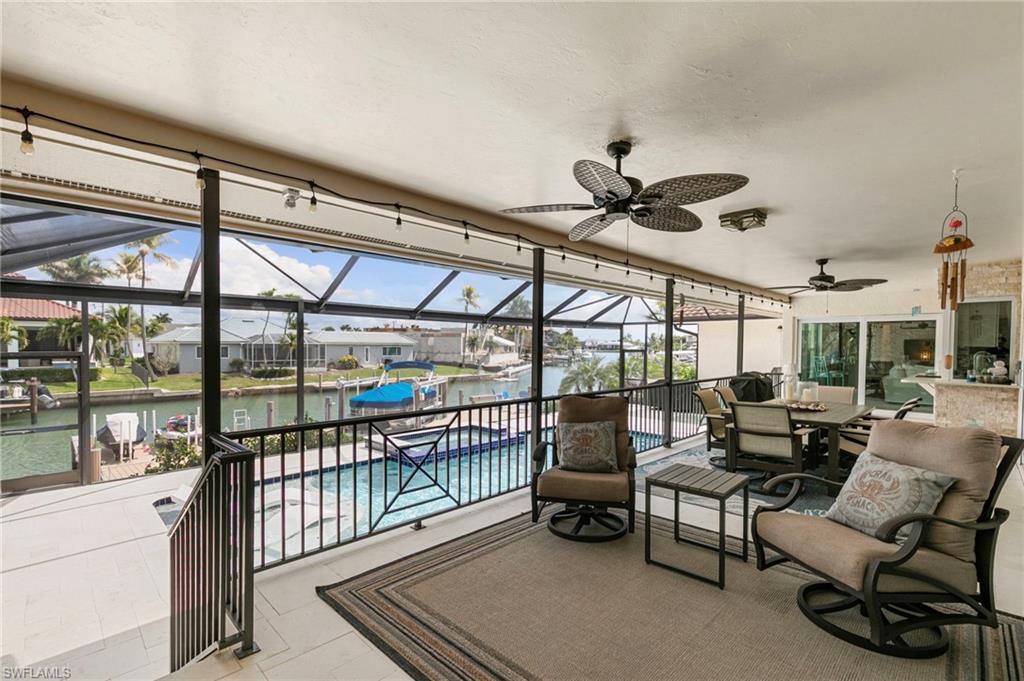 MARCO BEACH - Residential