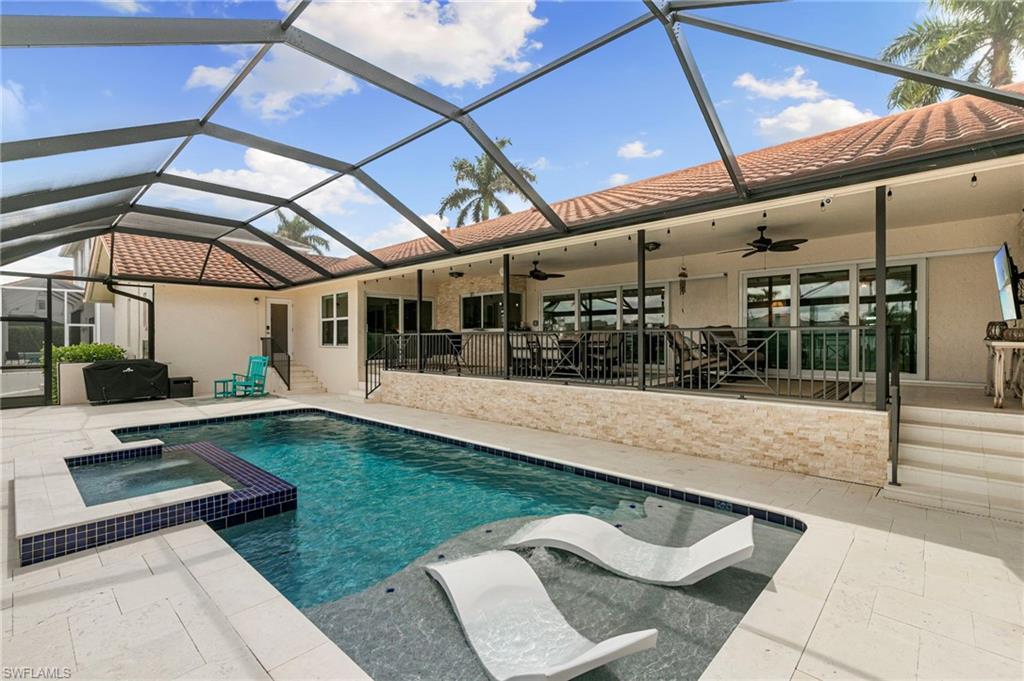 MARCO BEACH - Residential