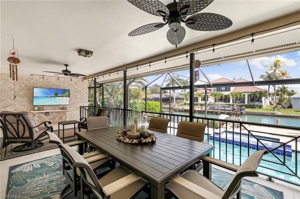 MARCO BEACH - Residential