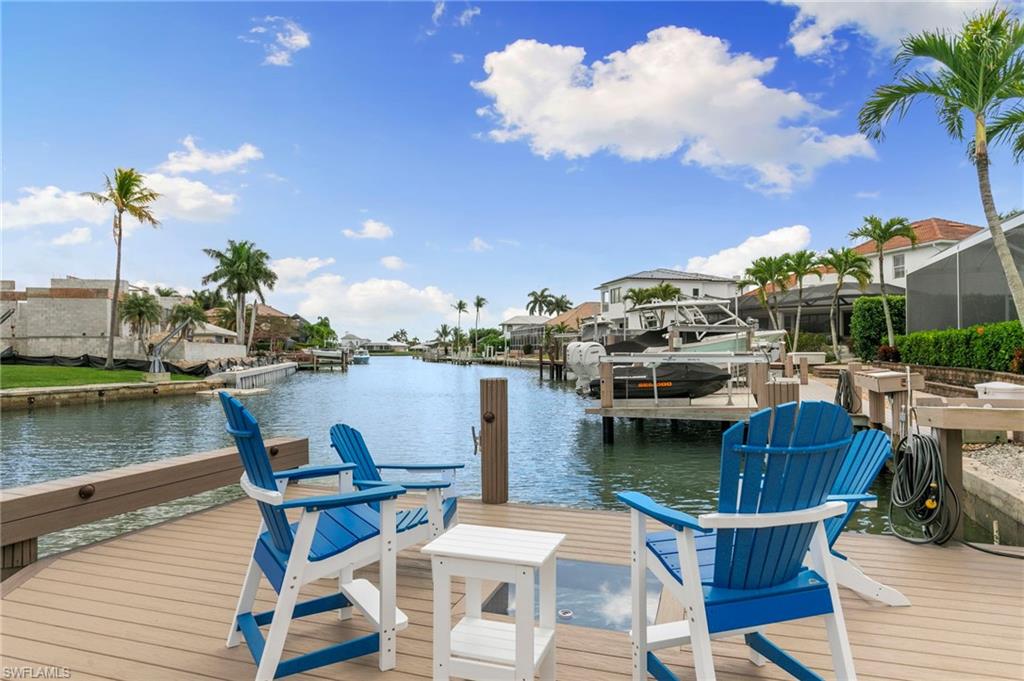 MARCO BEACH - Residential