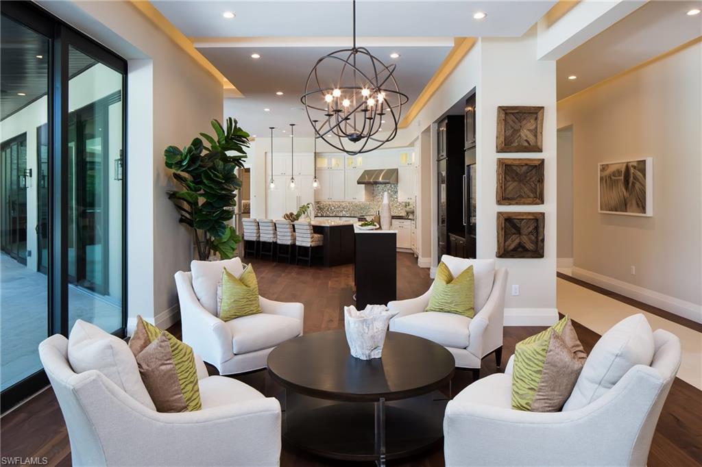 PINE RIDGE - Residential