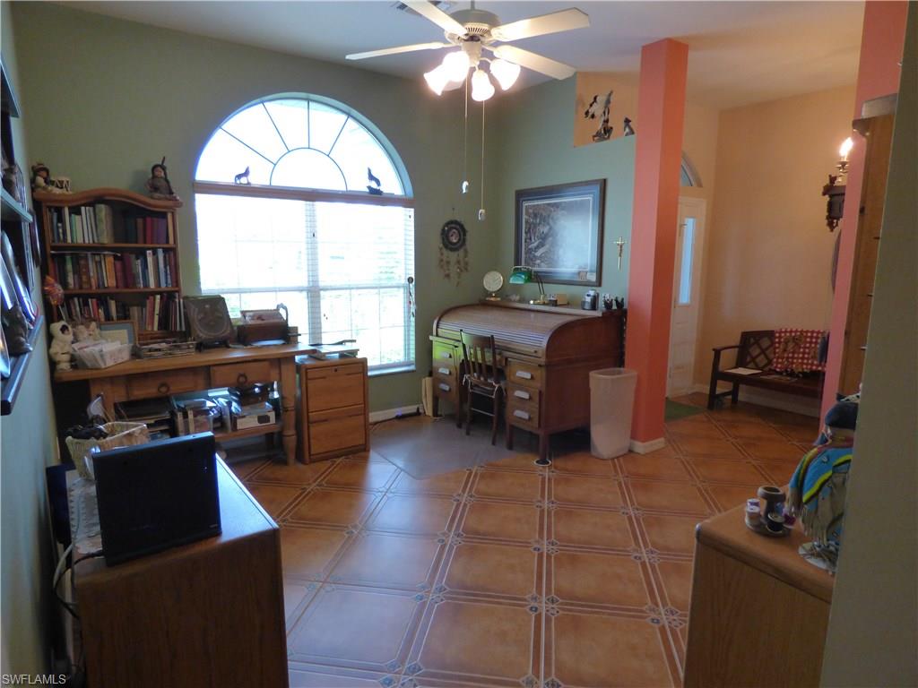 TOWN LAKES - Residential