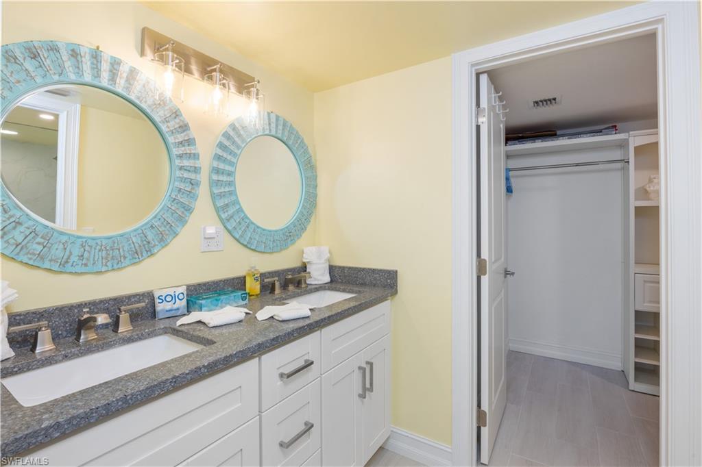 SUNSET SOUTH CONDO - Residential