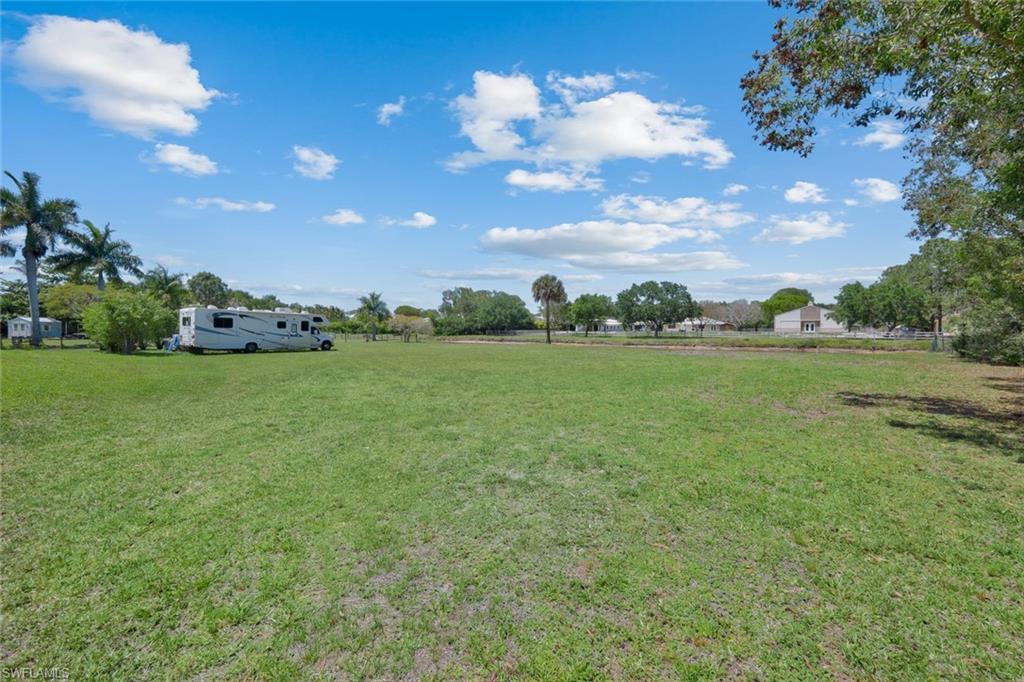 ACREAGE HEADER - Residential