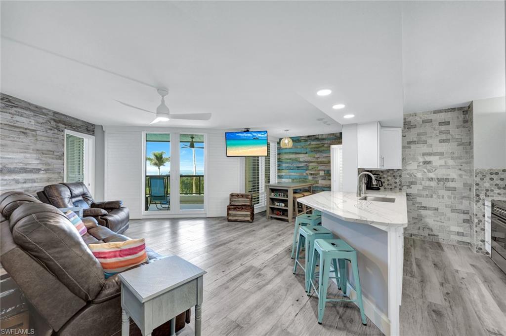 SANDCASTLE AT MARCO BEACH - Residential