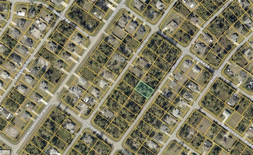 Build your Florida dream home on this lot in the growing community of North Port! Located in a peaceful, residential neighborhood. Enjoy convenient access to I-75, shopping, dining, schools, and the beautiful Gulf Coast beaches. No HOA! Whether you’re investing or building, this lot provides an excellent opportunity in one of North Port’s most desirable areas. Don’t miss your chance to secure a prime piece of Southwest Florida!
