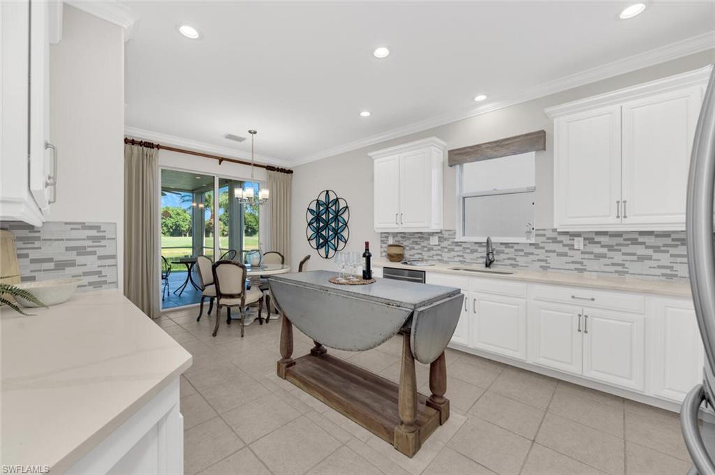 THE ENCLAVE - Residential