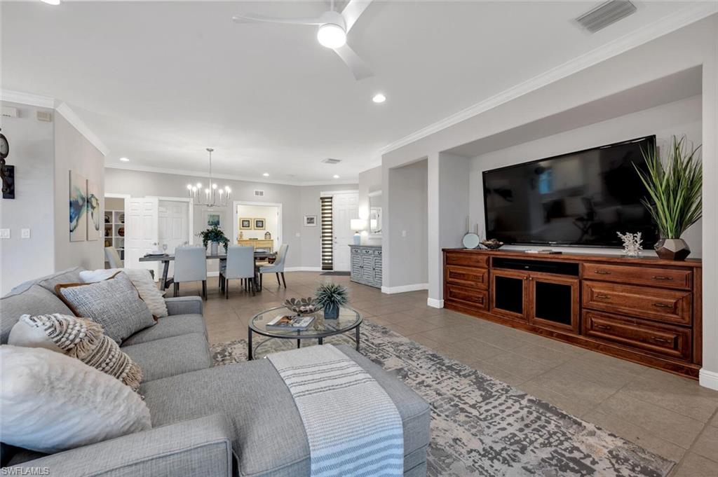 THE ENCLAVE - Residential