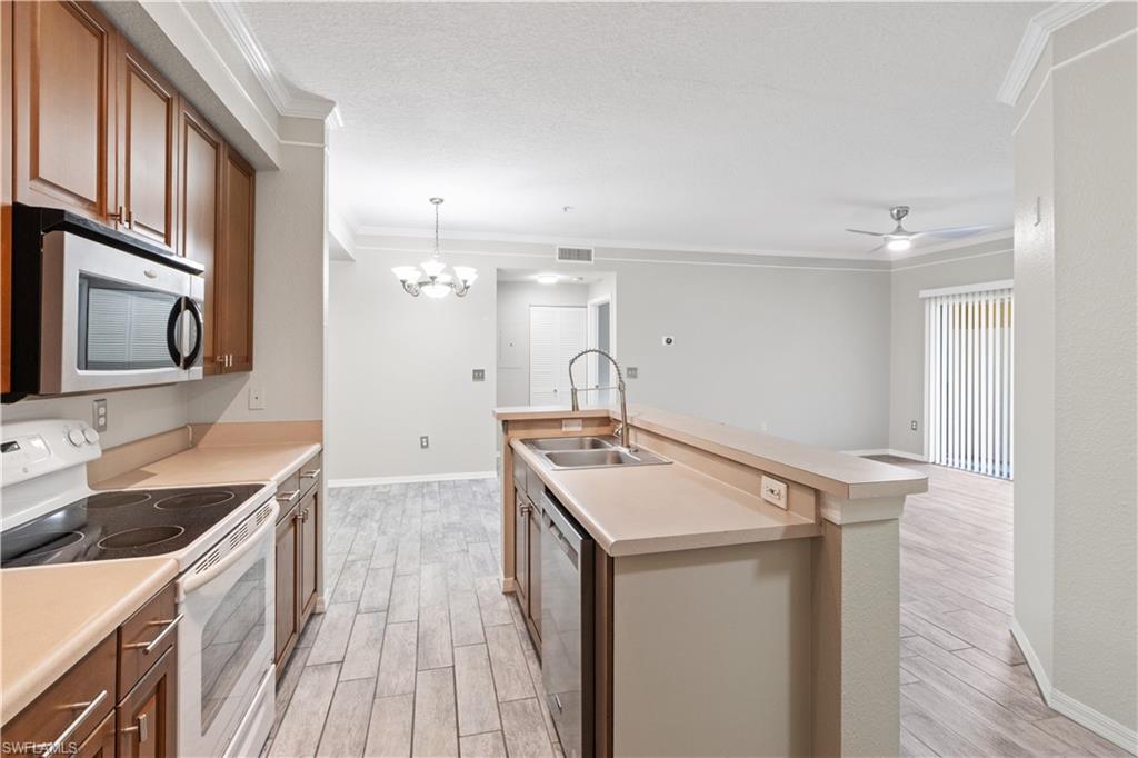 TERRACE - Residential Lease