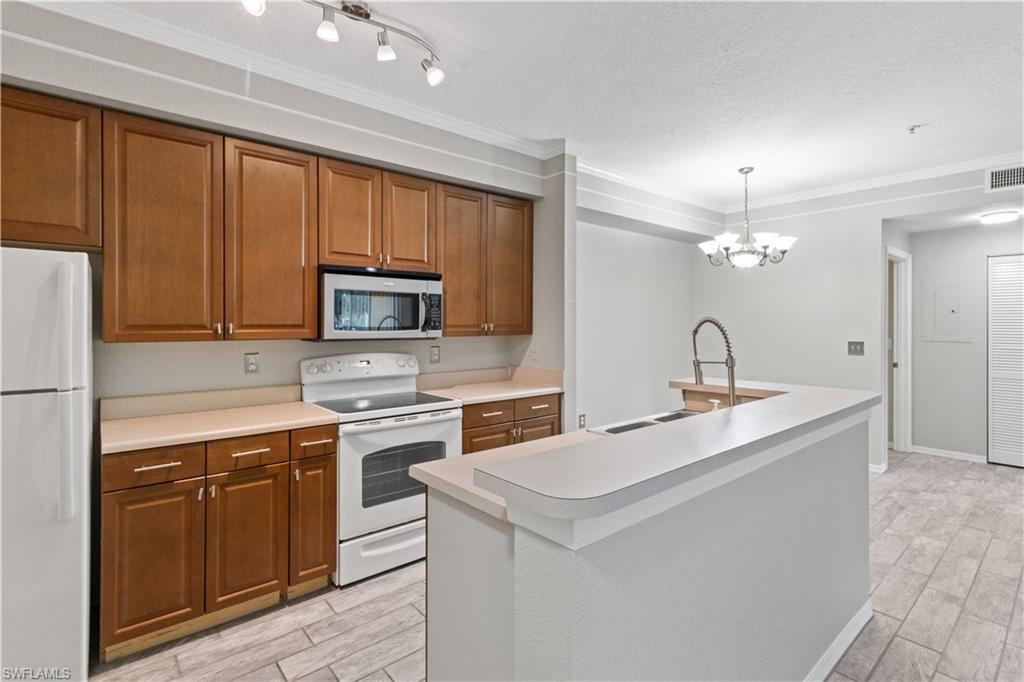 TERRACE - Residential Lease