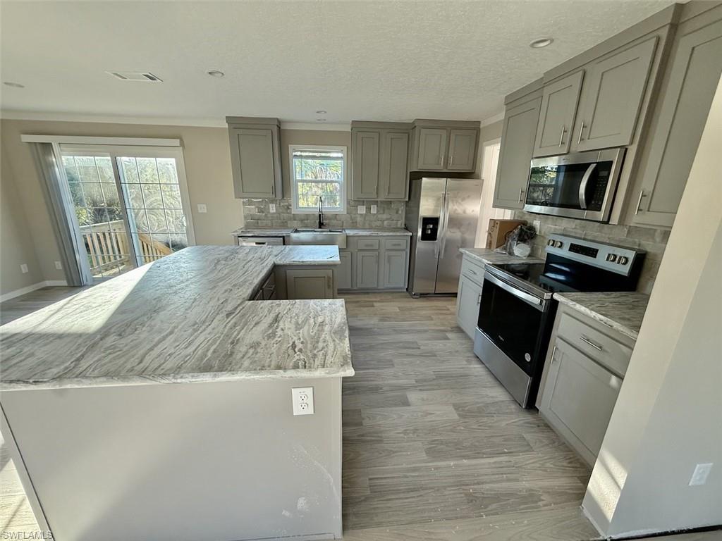 CHARLOTTE RANCHETTES - Residential