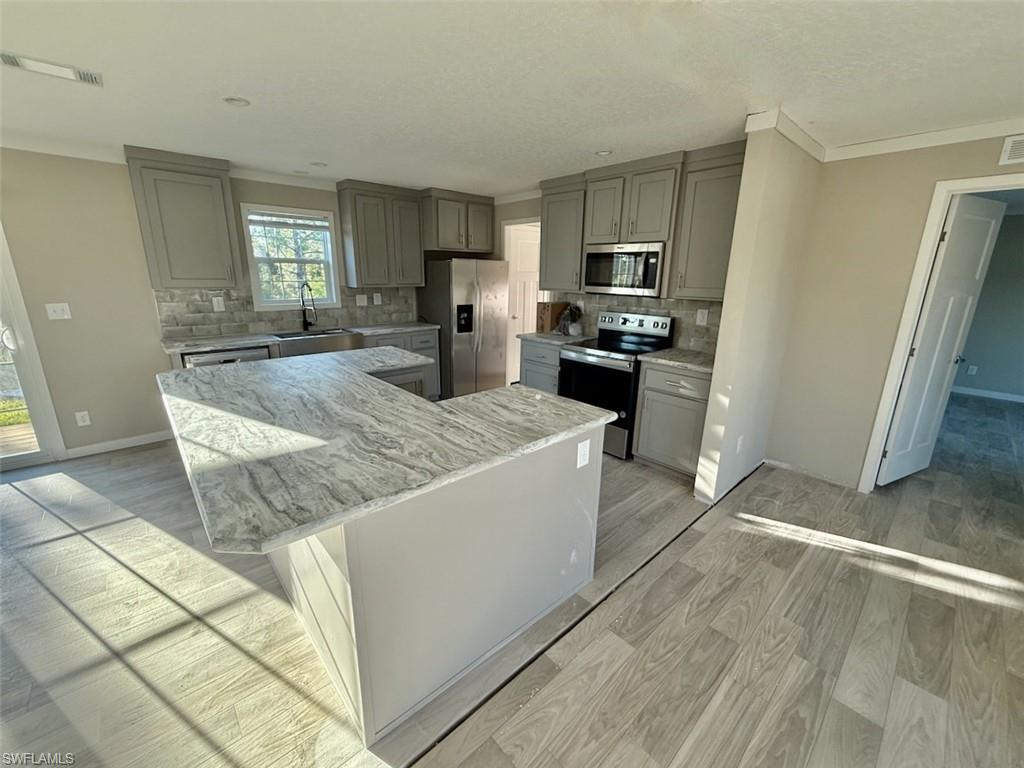 CHARLOTTE RANCHETTES - Residential