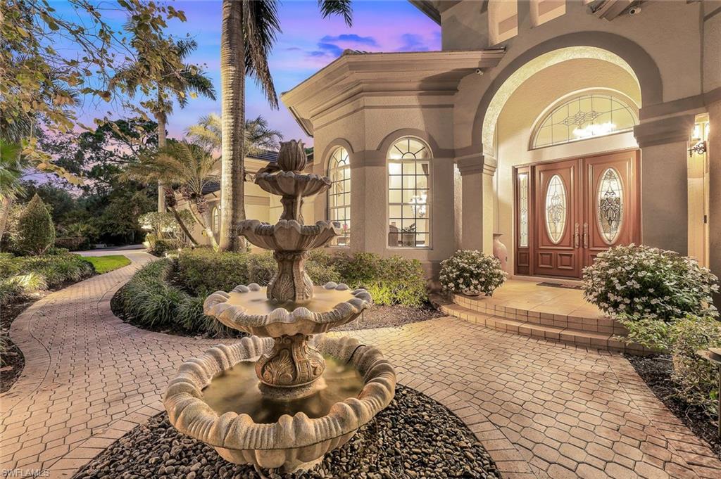 12099 Colliers Reserve DR