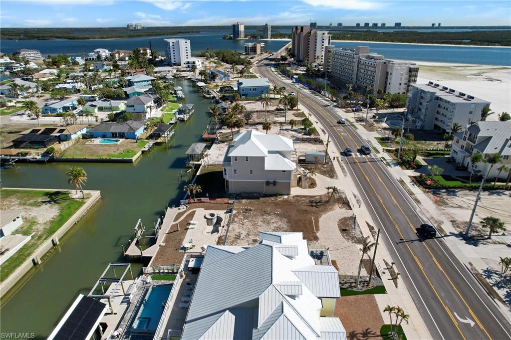 LAGUNA SHORES - Land