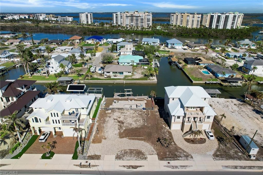 LAGUNA SHORES - Land