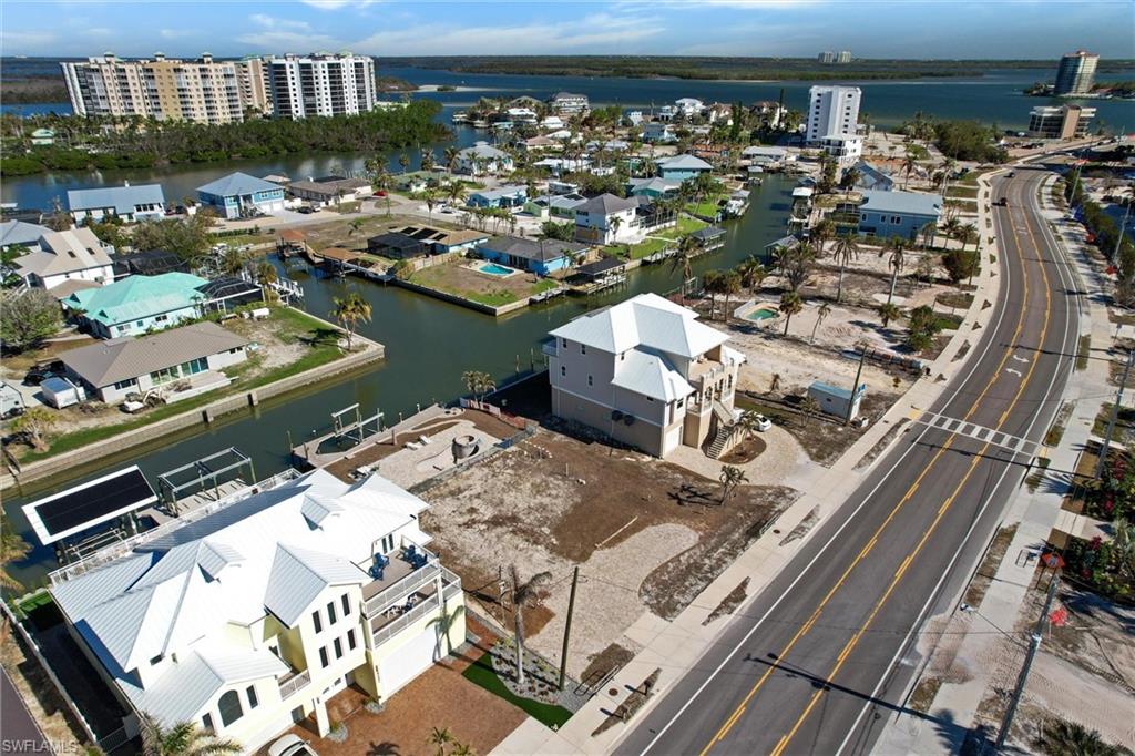 LAGUNA SHORES - Land