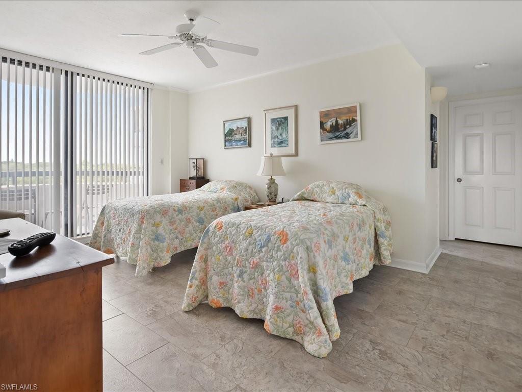 DORCHESTER - Residential